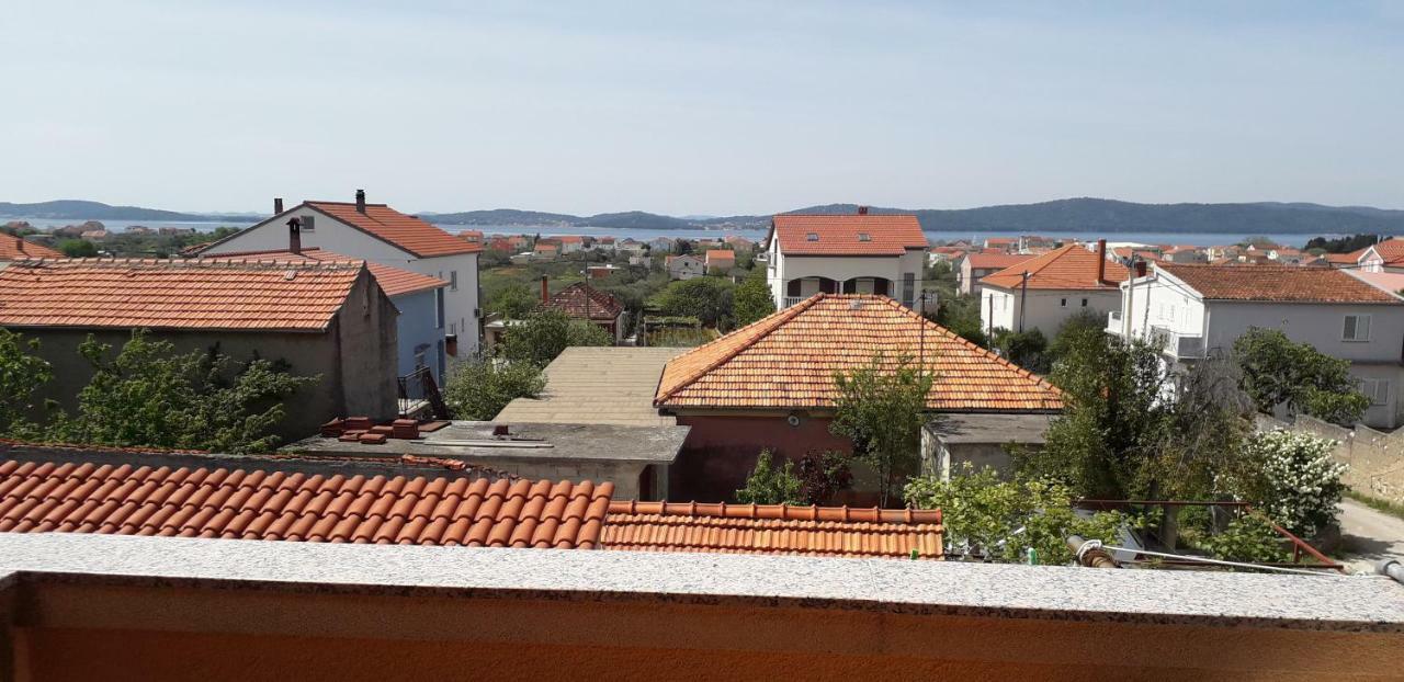 Apartments And Rooms Nediljko Bibinje Exterior foto